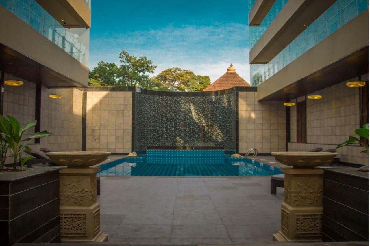 Acacia Goa Hotel Sinquerim Exterior photo